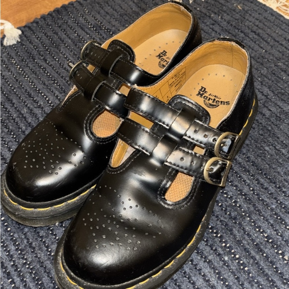 Dr. Martens Black Mary Jane’s